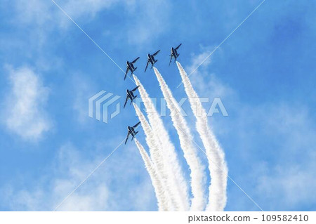 Blue Impulse from Matsushima Air Base flying in the blue sky Higashi Matsushima City, Miyagi Prefecture 109582410
