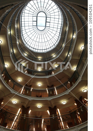 芬蘭 赫爾辛基國家圖書館 109584261