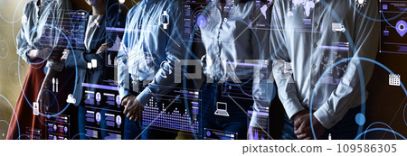 Casual business people having a meeting Casual business people having a meeting 109586305