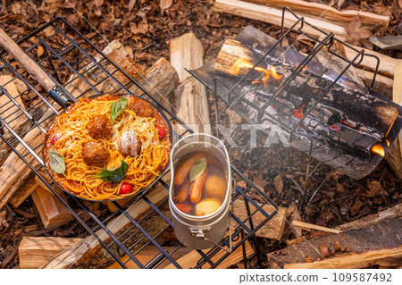 Pasta dishes made outdoors Pasta dishes made outdoors 109587492