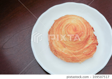 Croissant brioche photo material 109587517