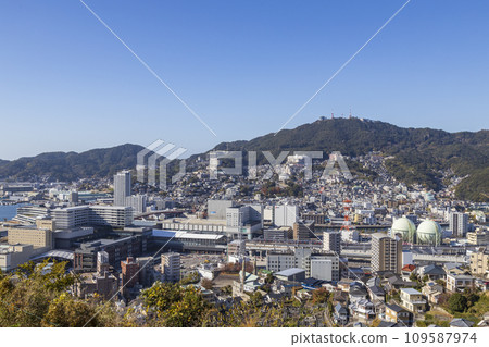 View of the city from Nishizaka Town (Tateyama) [Nishizaka Town, Nagasaki City, Nagasaki Prefecture] 109587974