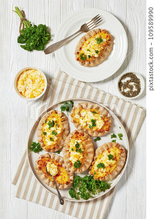 Karelian pasties, karelian pie, Finnish rye pies Karelian pasties, karelian pie, Finnish rye pies 109589990