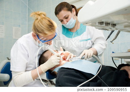 Dental treatment Dental treatment 109590955