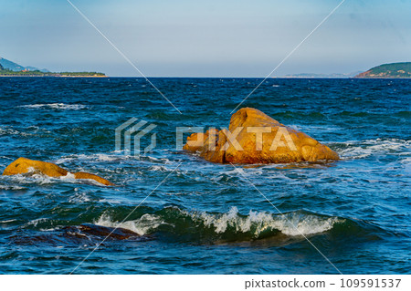 Rocky seashore.  109591537