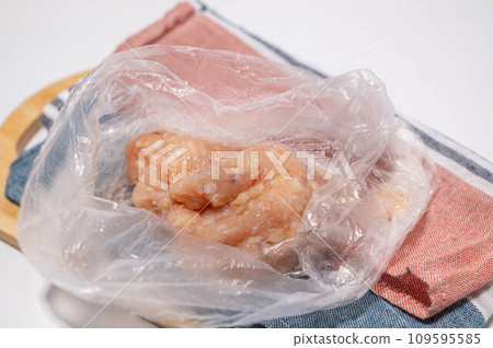 Easy chicken dumplings wrapped in a plastic bag 109595585