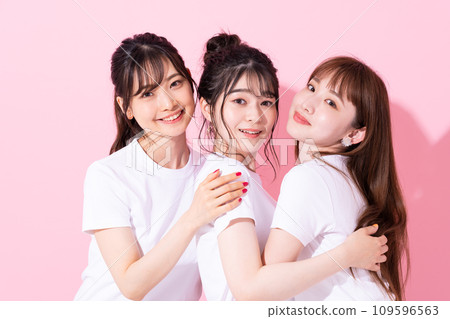 年輕女性的美麗 年輕女性的美麗 109596563