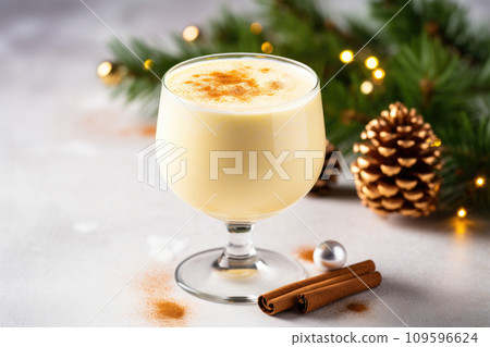 Winter festive cocktail 109596624