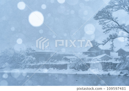Photographing the snowy old village of Kaizuhama, Makino Town, Takashima City, Shiga Prefecture, in Hubei. Photographing the snowy old village of Kaizuhama, Makino Town, Takashima City, Shiga Prefecture, in Hubei. 109597481