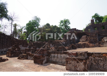 印度世界遺產果阿教堂和修道院聖奧古斯丁塔 109599909