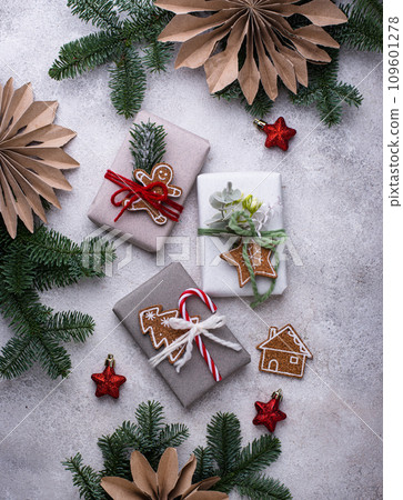 Festive gift box with eco design. Christmas concept 109601278