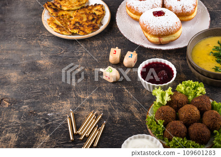 Traditional Jewish holiday Hanukkah food. 109601283