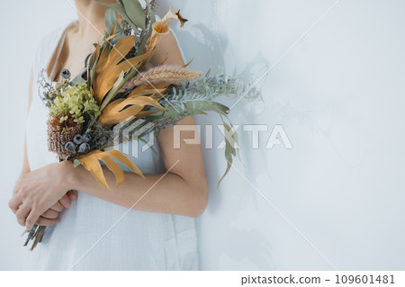 一束的女人 109601481