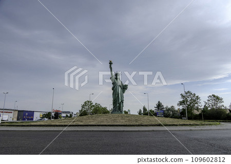France, Colmar, Copy of Statue of Liberty on a roundabout 109602812