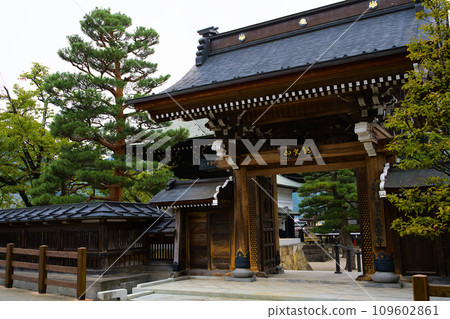 Shinshuji Temple Sanmon Sannomachi, Furukawa-cho, Hida City, Gifu Prefecture Shinshuji Temple Sanmon Sannomachi, Furukawa-cho, Hida City, Gifu Prefecture 109602861