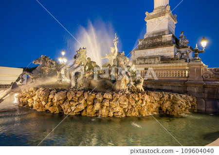 Place des Quinconces and Girondins fountain monument at night, Bordeaux, Aquitaine, France 109604040