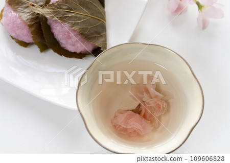 Sakura Tea Sakura Mochi Domyoji Cherry Blossom Flower Sakura Tea Sakura Mochi Domyoji Cherry Blossom Flower 109606828