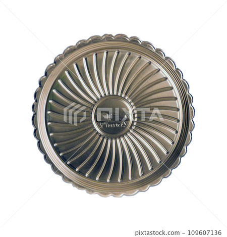 Round golden plate, tray pattern isolated over transparent background png illustration Round golden plate, tray pattern isolated over transparent background png illustration 109607136