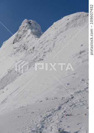 冬季劍峰山頂 109607482