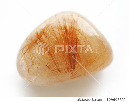 Tumbled rutilated quartz (needle crystal) 109608831