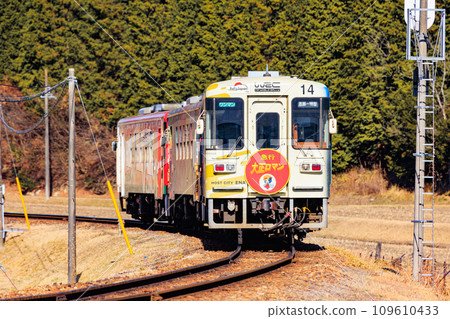 Akechi Railway running on local lines Akechi Railway running on local lines 109610433