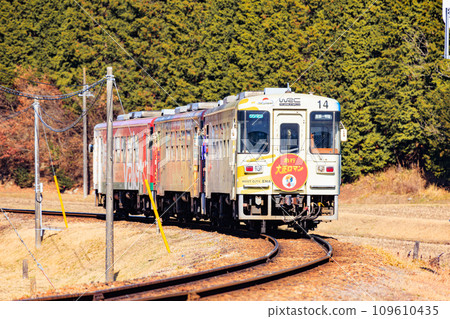 Akechi Railway running on local lines Akechi Railway running on local lines 109610435