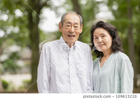 70、80多歲的老夫婦 70、80多歲的老夫婦 109613218