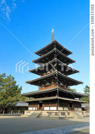 世界遺產：聖德宗總部、法隆寺、西院伽藍、五層寶塔 109615368