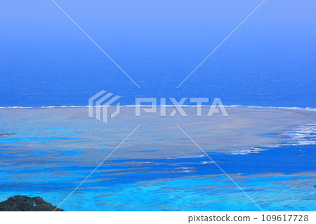 石垣島、能所小岳展望台的風景 石垣島、能所小岳展望台的風景 109617728