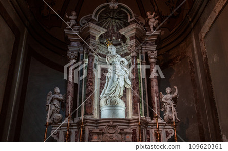 Basilica della collegiata, Catania, sicily, Italy Basilica della collegiata, Catania, sicily, Italy 109620361