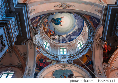 Basilica della collegiata, Catania, sicily, Italy 109620441