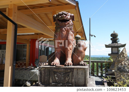 Bizen ware guardian dog, Yuka Shrine Main Shrine (Kurashiki City, Okayama Prefecture), known for both visits to Kotohira Shrine 109623453