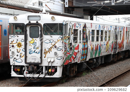 長崎本線/佐世保線 Kiha 47（Choo Choo 西九州列車） 109629682