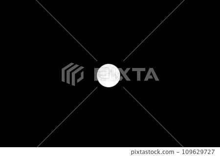 Full moon, harvest moon, dark night 109629727