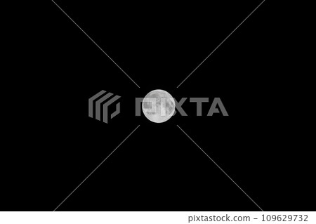 Full moon, harvest moon, dark night Full moon, harvest moon, dark night 109629732