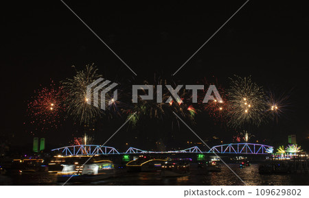 Firecracker 109629802