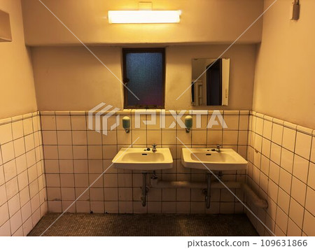 舊洗手間 109631866