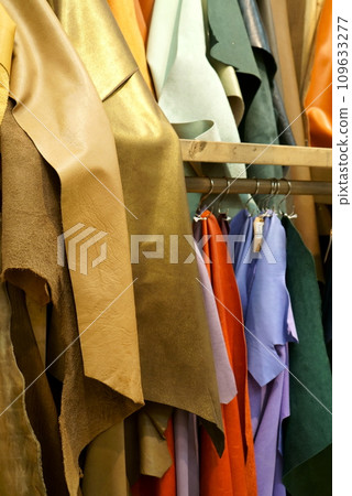 圖片模糊:皮革材質的銷售 圖片模糊:皮革材質的銷售 109633277