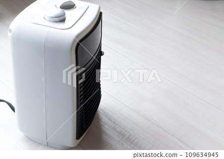 迷你暖風機 109634945