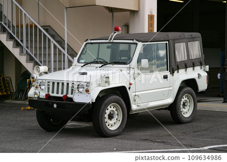 Ground Self-Defense Force police vehicle 109634986