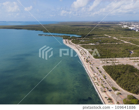 Drone picture from the Tajamar malecon in Cancun 109641886
