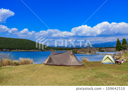 靜岡縣富士宮市春湖狸露營地 靜岡縣富士宮市春湖狸露營地 109642510