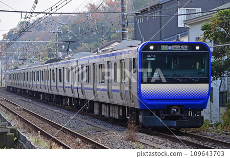 橫須賀線 鎌倉-北-鎌倉 JR東日本 E235系 1000系 F-18編隊(鎌倉) 橫須賀線 鎌倉-北-鎌倉 JR東日本 E235系 1000系 F-18編隊(鎌倉) 109643703