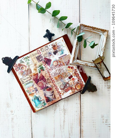 旅行者筆記本上的裝飾貼紙 109645730