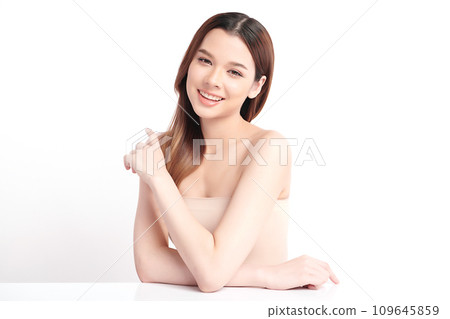 Beautiful young asian woman with clean fresh skin on white background, Face care, Facial treatment, Cosmetology, beauty and spa, Asian women portrait. Beautiful young asian woman with clean fresh skin on white background, Face care, Facial treatment, Cosmetology, beauty and spa, Asian women portrait. 109645859