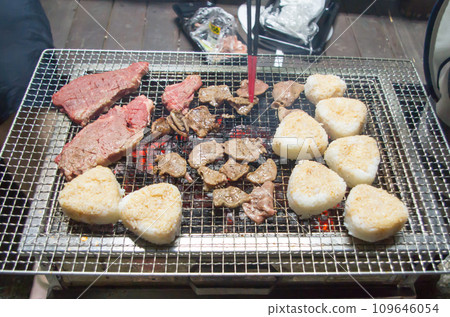 barbecue barbecue 109646054