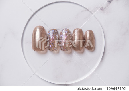 Nail tip/gel nail/Magnetic nail tip sample 109647192