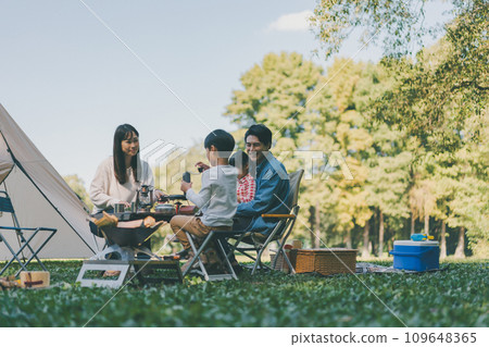 Family camp Family camp 109648365