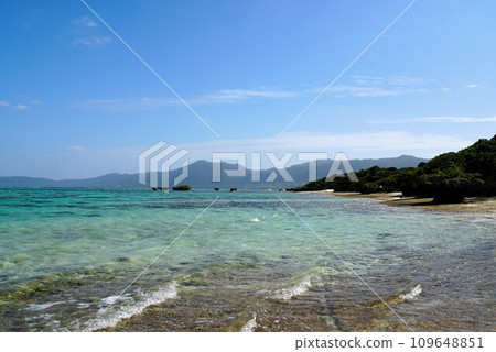 The blue sea of Ishigakijima The blue sea of Ishigakijima 109648851