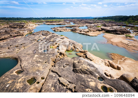 Sam Phan Bok rock Grand Canyon in Ubon, Thailand Sam Phan Bok rock Grand Canyon in Ubon, Thailand 109648894